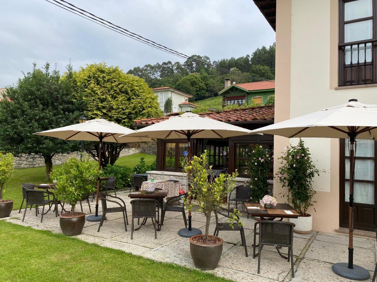 Hotel La Boriza Andrin Bagian luar foto