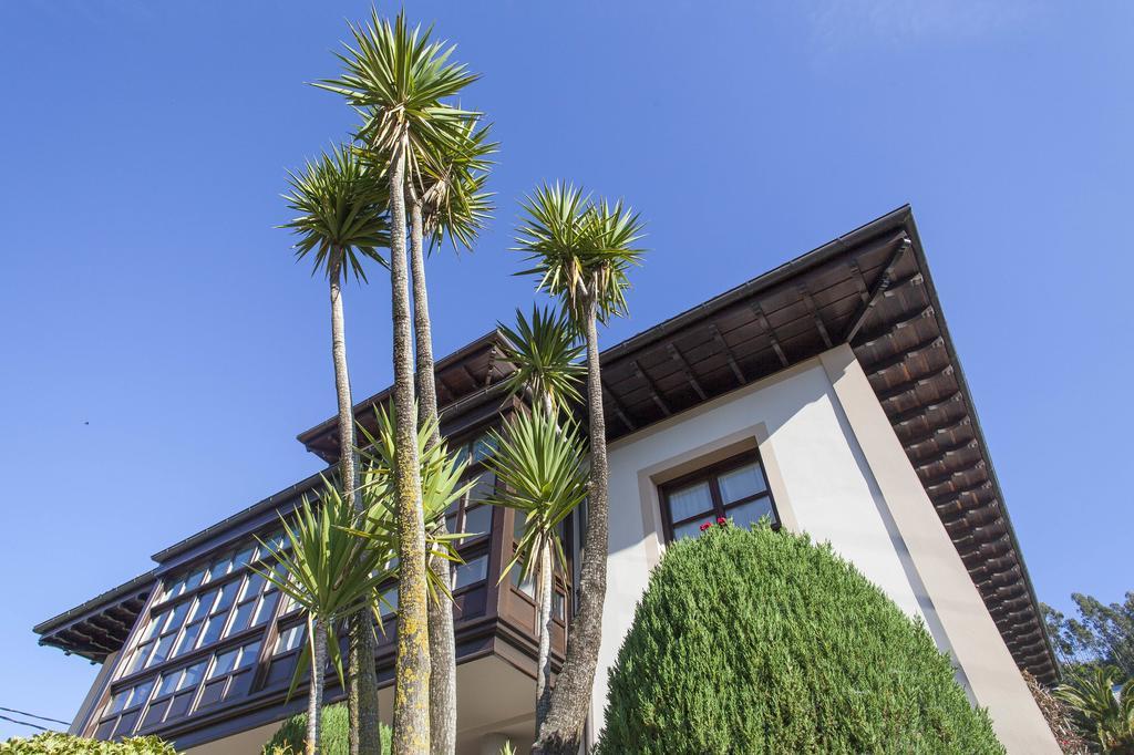 Hotel La Boriza Andrin Bagian luar foto