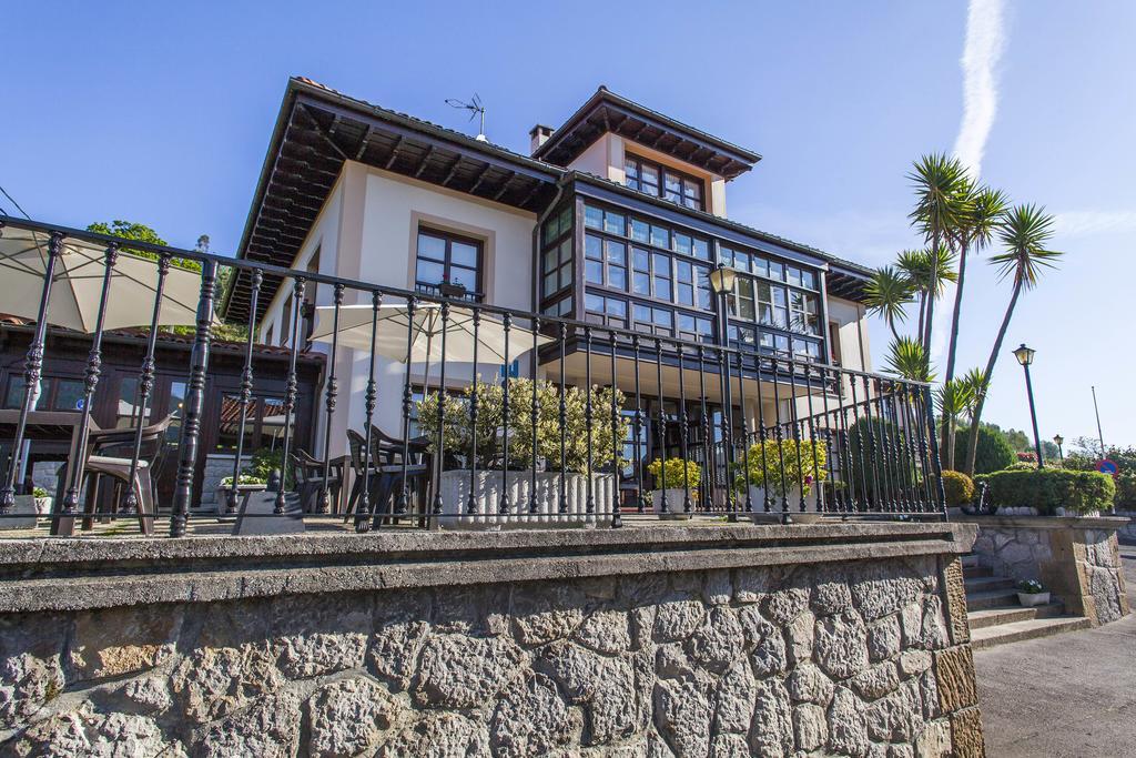 Hotel La Boriza Andrin Bagian luar foto